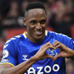 Rafa Benítez cuenta con Yerry Mina: "Está disponible"