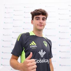 Javi Villar, el centrocampista polivalente que llega al Albacete