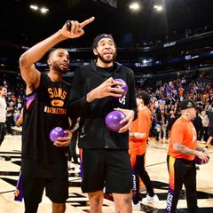 Which teams have never won the first round of the NBA Playoffs?