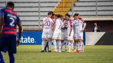 El gran Cl&aacute;sico de Costa Rica decidir&aacute; el campe&oacute;n de la Concacaf League despu&eacute;s del holgado triunfo de Saprissa. Alajuelense avanz&oacute; por penales ante Olimpia.