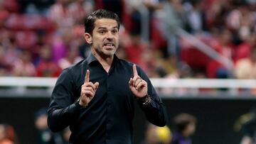 Tensión entre plantel de Chivas y Fernando Gago