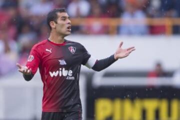 Pasan los años pero su clase jamás se desgasta. El histórico capitán rojinegro será el encargado de comandar al equipo tapatío, siempre y cuando las lesiones se lo permitan.