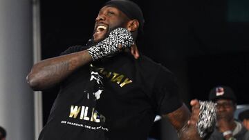 Hearn avisa: &quot;Si Wilder no firma, Whyte contra Joshua en abril&quot;