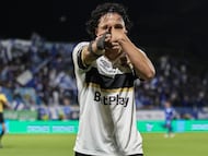 Kevin Parra celebra un gol con Internacional de Bogotá.