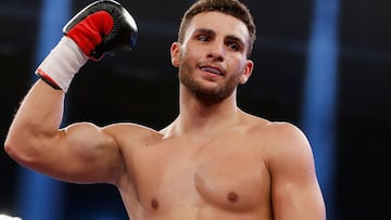 Noel Mikaelian vs Ilunga Makabu summary online, round by round, stats and highlights