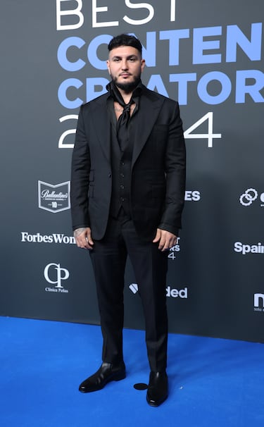 Omar Montes asiste a  la gala de entrega de los Premios Forbes Best Content Creators 2024.