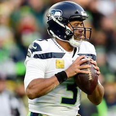Seahawks' Wilson says finger not to blame after defeat to Packers