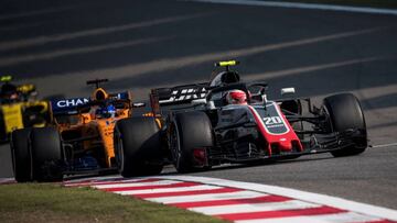 Haas F1's Danish driver Kevin Magnussen drives during the Formula One Chinese Grand Prix in Shanghai on April 15, 2018. / AFP PHOTO / Johannes EISELE