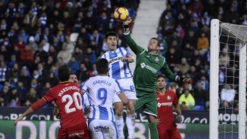 Bustinza retorna con fuerza y aprieta la competencia en la defensa del Leganés