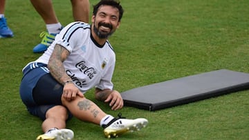 Lavezzi.