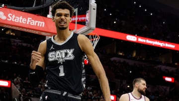 SAN ANTONIO, TX - JANUARY 29: Victor Wembanyama #1 of the San Antonio Spurs reacts after scoring against the Los Angeles Clippers in the second half at Frost Bank Center on January 29, 2025 in San Antonio, Texas. NOTE TO USER: User expressly acknowledges and agrees that, by downloading and or using this photograph, User is consenting to terms and conditions of the Getty Images License Agreement. Ronald Cortes/Getty Images/AFP (Photo by Ronald Cortes / GETTY IMAGES NORTH AMERICA / Getty Images via AFP)