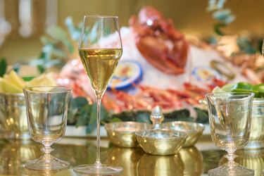 La Marisquería del Ritz, un nuevo templo del marisco para despedir el verano en pleno corazón de Madrid