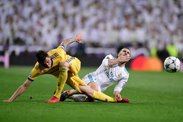 Dani Carvajal y Mario Mandzukic.