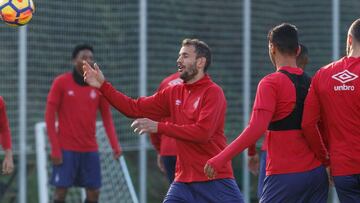 Stuani, durante un entrenamiento del Girona.