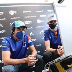 Ocon: "Alonso es la leyenda y sabe bien estar delante"