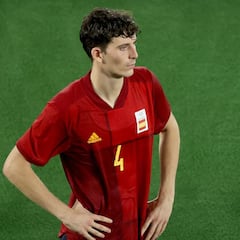 Pau Torres adelanta su regreso para poder estar en la final