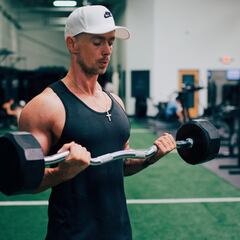 Estos son los mejores ejercicios para fortalecer y definir los bíceps