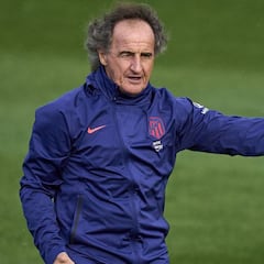 El Profe Ortega firma con Uruguay