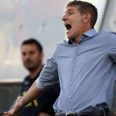 Martín Palermo condiciona su continuidad en Unión Española