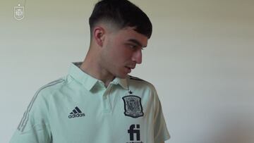 El primer día de Pedri con la absoluta: cuenta cómo se enteró de su convocatoria