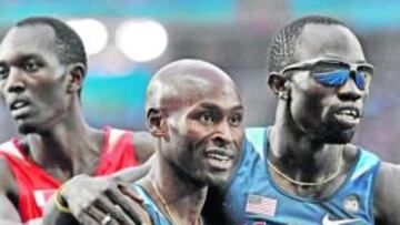 <b>AMERICANOS DE ÁFRICA. </b>Bernard Lagat y Lopez Lomong, nacidos en Kenia y Sudán, respectivamente.