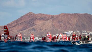 Los Lanzarote iQFOiL Games ponen el broche a 2023