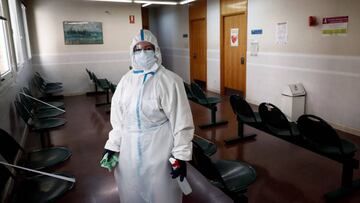 Pico de contagios en España: los datos de la curva epidemiológica, hoy, 25 de abril