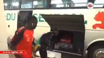 Sadio Mané: Liverpool striker turns water carrier for Senegal