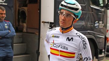 Pello Bilbao se prepara para un entrenamiento con la Selección en Zúrich.