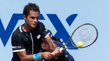 Gstaad (Switzerland), 20/07/2022.- Juan Pablo Varillas of Peru in action against Roberto Bautista Agut of Spain at the Swiss Open tennis tournament in Gstaad, Switzerland, 20 July 2022. (Tenis, España, Suiza) EFE/EPA/PETER SCHNEIDER
