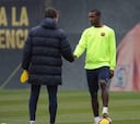 Abidal estará dos meses de baja y deja en cuadro la zaga del Barça