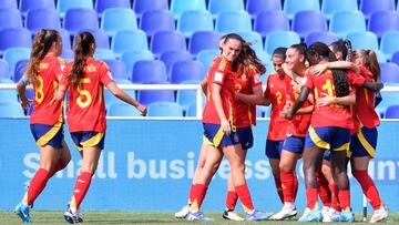 Las jugadoras de la Selección española celebran el gol de Olaya a Estados Unidos en el Mundial Sub-20 femenino de fútbol.