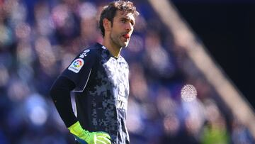 BARCELONA, SPAIN - FEBRUARY 20: Diego Lopez of RCD Espanyol looks on during the LaLiga Santander match between RCD Espanyol and Sevilla FC at RCDE Stadium on February 20, 2022 in Barcelona, Spain. (Photo by Eric Alonso/Getty Images)