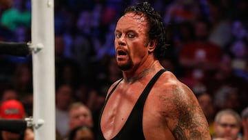 Este domingo se termin&oacute; una era en la WWE, Undertaker, un emblema de la lucha libre de los Estados Unidos anunci&oacute; su retir&oacute; tras el Survivor Series.