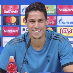 A Varane no le gusta que le echen años: ¡su respuesta más top!