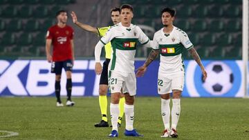 Carrillo y Rigoni, tras marcar al Osasuna.