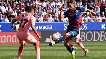 Jeison Murillo fue titular con el Barcelona ante el Huesca.