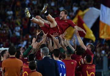 Emocionante despedida de Totti de la Roma