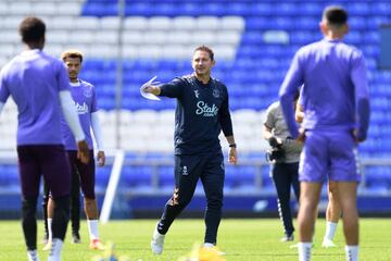 Frank Lampard, técnico del Everton, durante un entrenamiento.