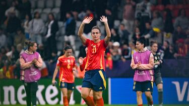 Spain's midfielder #11 Alexia Putellas celebrates after winning the UEFA Women's Euro 2025 Group B football match between Spain and Belgium at the Arena Thun stadium in Thun on July 7, 2025. (Photo by Miguel MEDINA / AFP)
