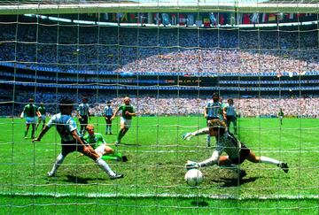 México 1986: un Maradona cósmico levanta la segunda copa