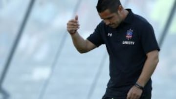 Héctor Tapia no vive un buen presente en el cuadro de Colo Colo.