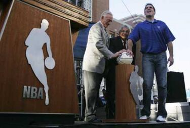 Mark Cuban convierte la NFL en un cerdo que engorda