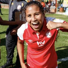 Leicy Santos se despide de Santa Fe y agradece a la hinchada