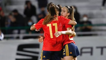 Los premios de la Euro y la Champions femenina, doblados