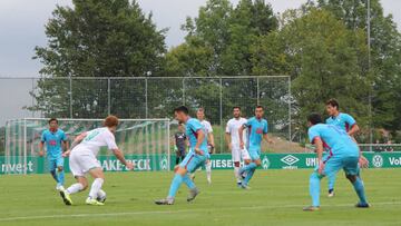 Werder Bremen-Eibar (4-0), con Inui en el once armero.