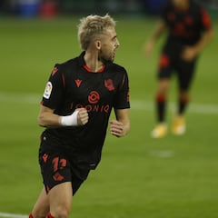 Januzaj entrena con el grupo y está listo para jugar contra el Nápoles