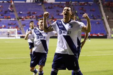 Al igual que el torneo pasado, ‘La Franja’ detuvo a Toluca en el Estadio Cuauhtémoc. Parece que el equipo de Enrique Meza ya le tiene tomada la medida a los escarlatas y obtuvieron sus primeros tres puntos. El cuadro poblano tiene que luchar por estar en puestos de liguilla, pues no se quedaron lejos el torneo pasado. Mientras que los rojos no pueden ver esta derrota como un accidente, pues también dejaron algunas dudas en su victoria ante Monarcas en la primera jornada.