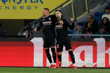 El extremo amarillo sigue siendo una pieza fundamental en el esquema de Marcelino. Un gol y una asistencia de manual a Ayoze fueron la culminación de un gran partido.
