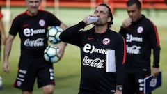 Pizzi: "No puedo trabajar sospechando en que pasarán cosas anormales"